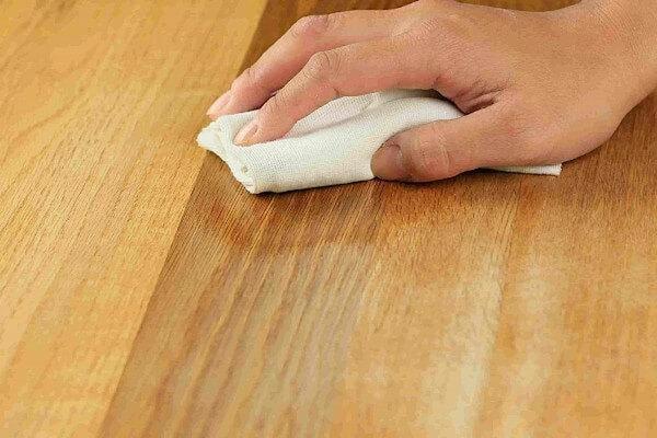 Simple Things to Save Time with furniture polishing