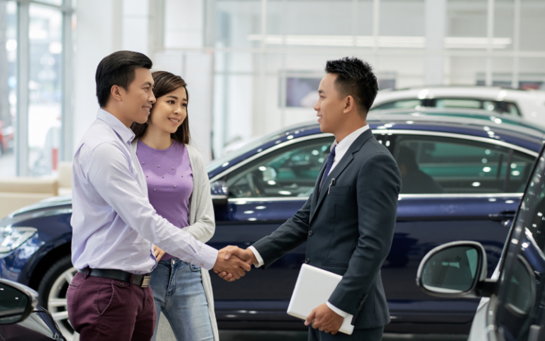 Common Mistakes When Engaging with a Car Dealer in Singapore