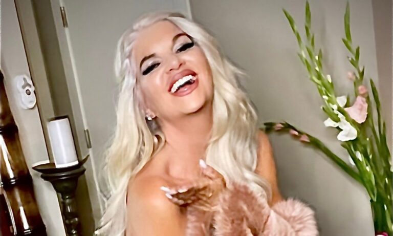 Escort Girls Paris During Springtime in Paris